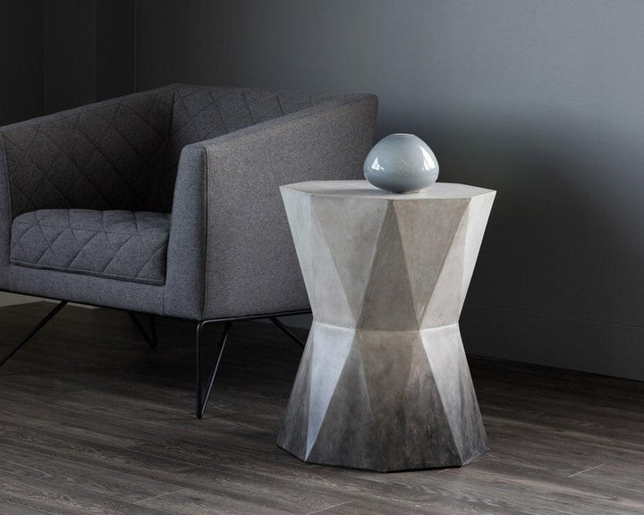 SwayLiving Prism End Table ACCENT TABLES