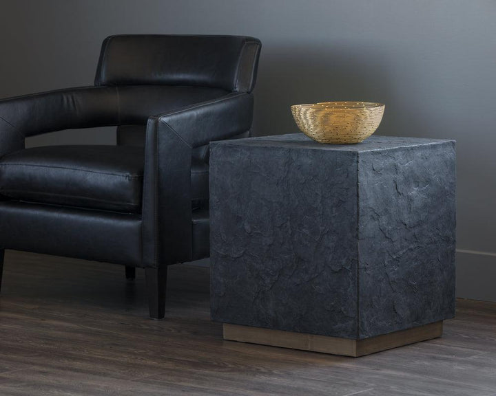 SwayLiving Newbury Side Table ACCENT TABLES