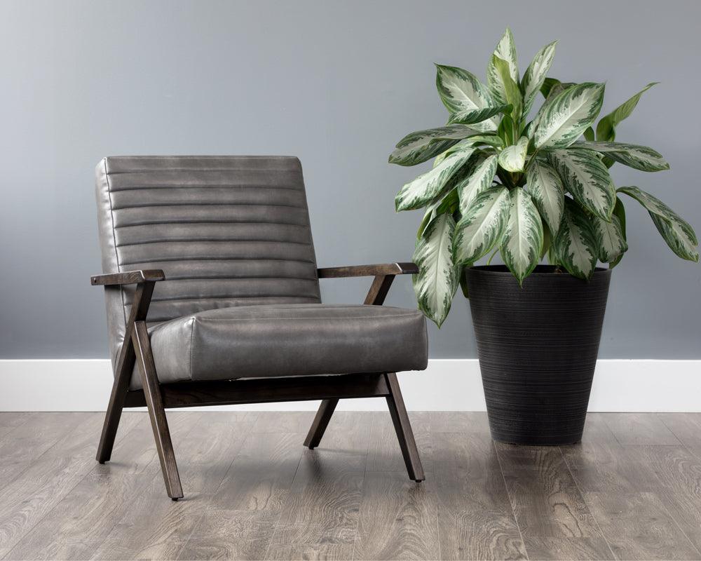 SwayLiving Peyton Lounge Chair ACCENT + LOUNGE CHAIRS