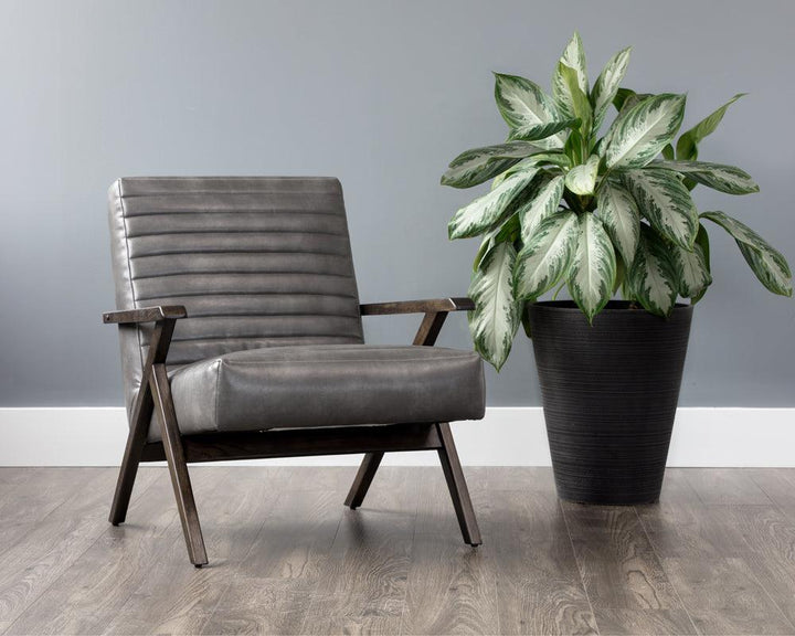 SwayLiving Peyton Lounge Chair ACCENT + LOUNGE CHAIRS