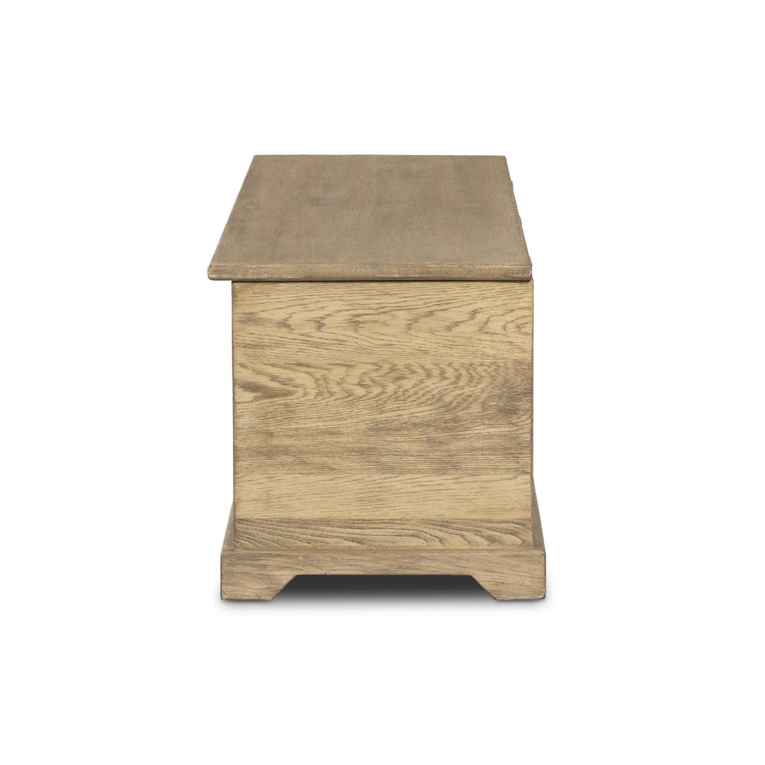 Quintin Trunk - SwayLiving