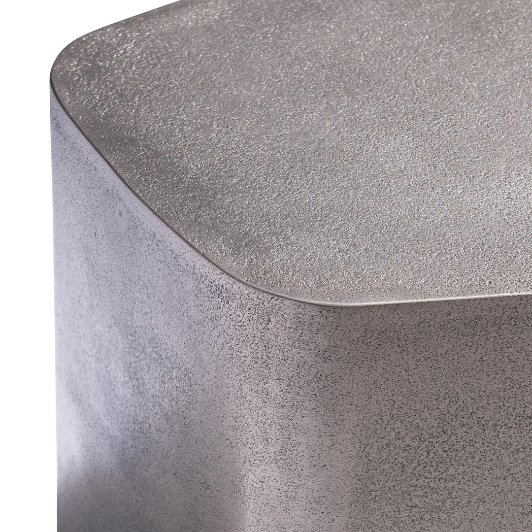 SwayLiving - Clawson Side Table - '338124 | SwayLiving