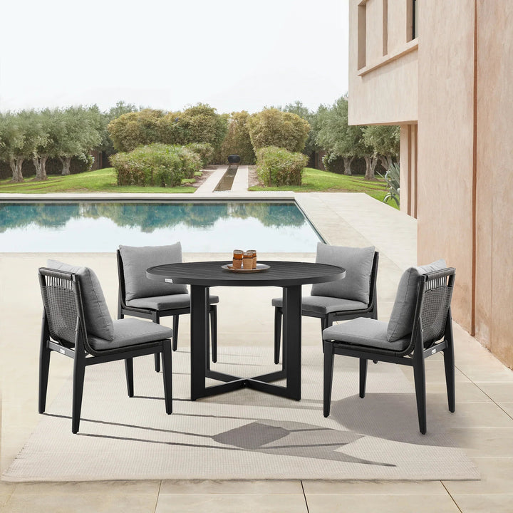 SwayLiving SwayLiving Grand Outdoor Round Dining Table