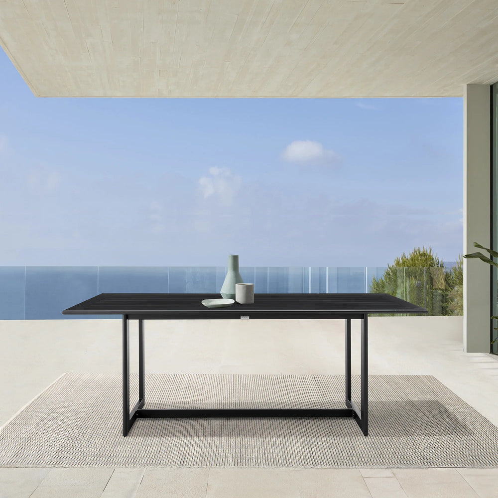 SwayLiving SwayLiving Grand Outdoor Dining Table