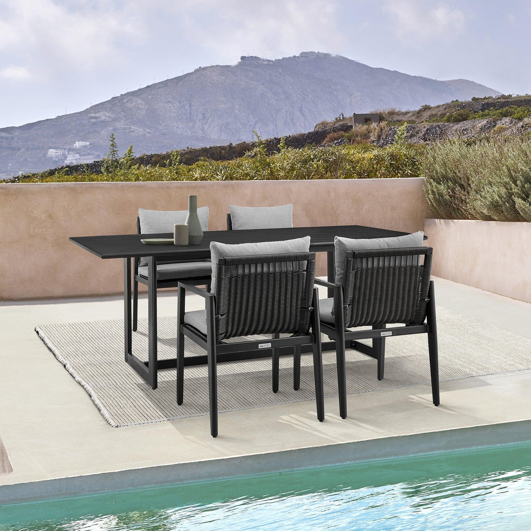 SwayLiving SwayLiving Grand Outdoor Dining Table