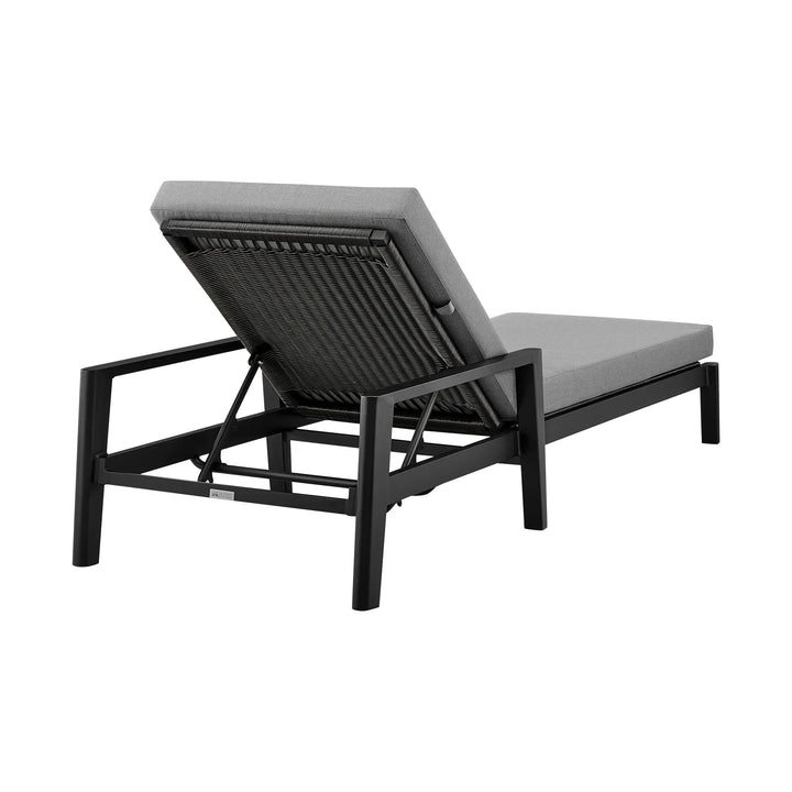 SwayLiving SwayLiving Grand Outdoor Chaise Lounge