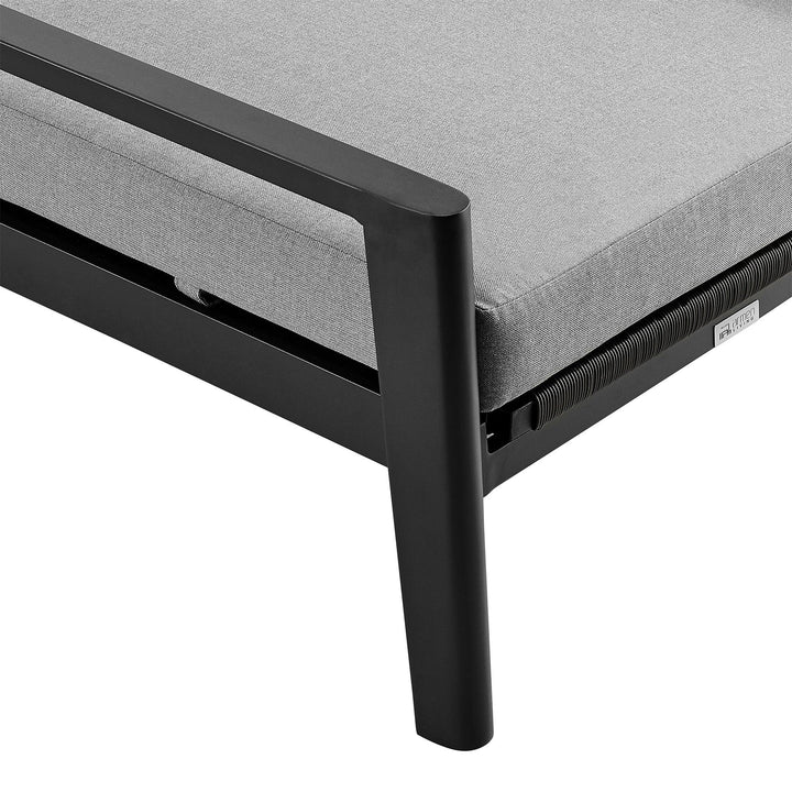 SwayLiving SwayLiving Grand Outdoor Chaise Lounge