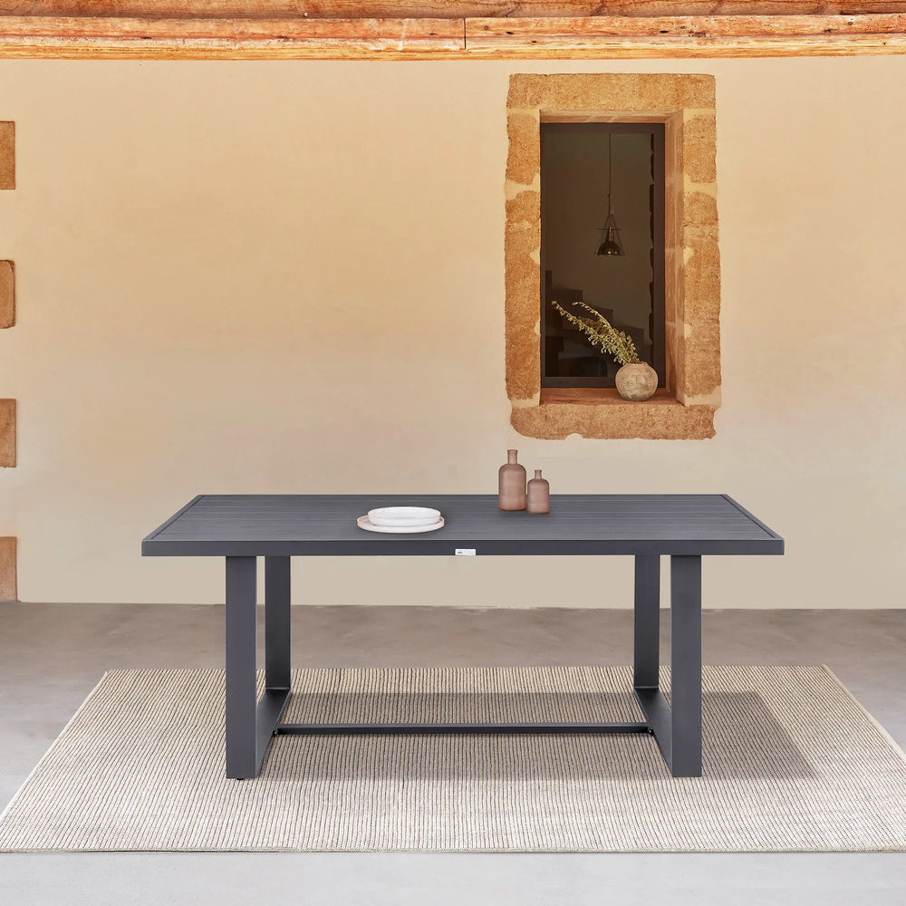 SwayLiving SwayLiving Argiope Outdoor Dining Table
