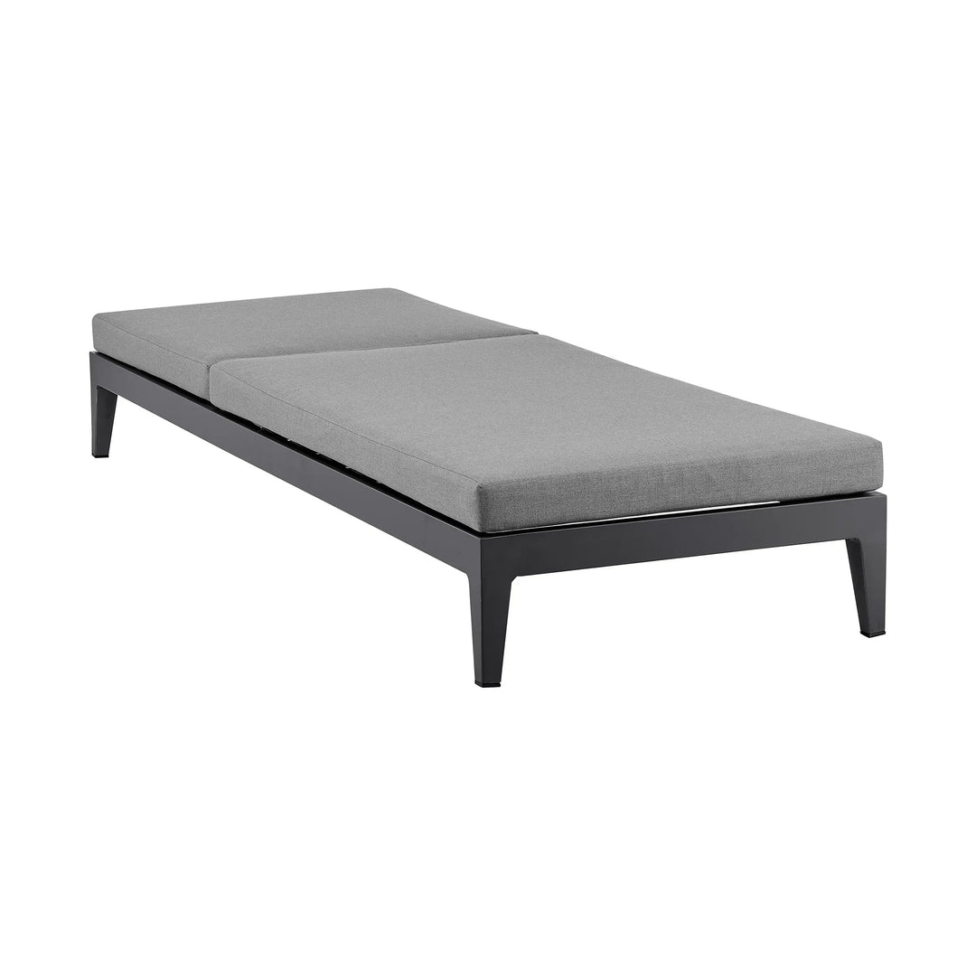 SwayLiving SwayLiving Argiope Outdoor Chaise Lounge