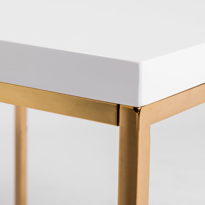 WHITE/GOLD