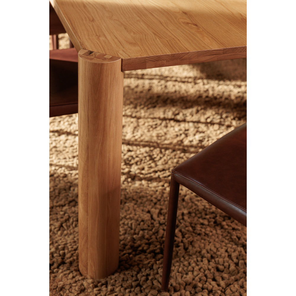 SwayLiving - Post Dining Table Oak Natural - BC-1111-18-0 | SwayLiving