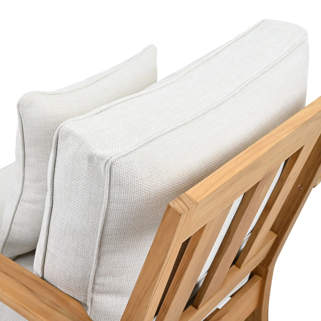 White/Natural Teak
