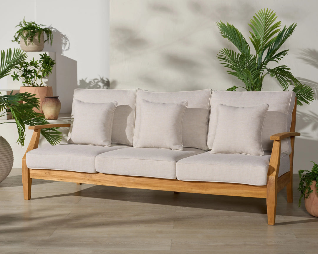 White/Natural Teak