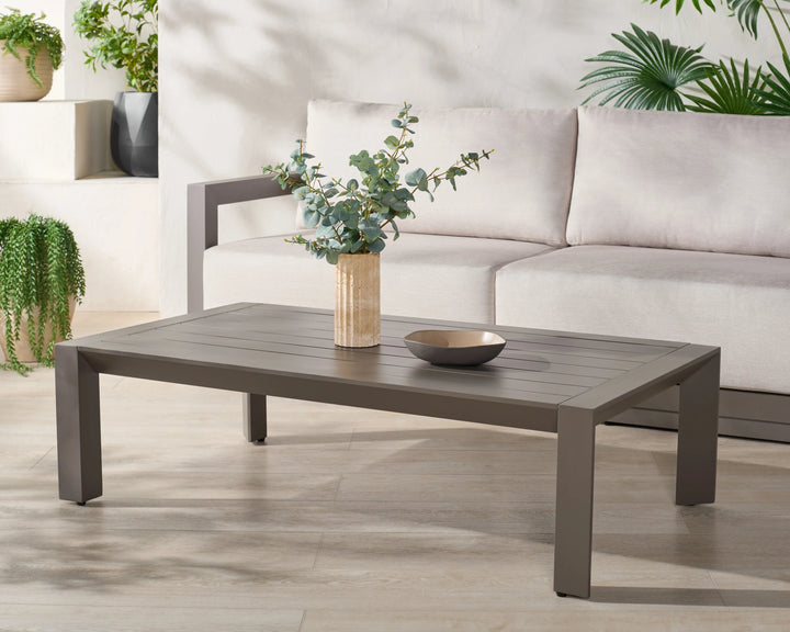 SwayLiving SwayLiving Donaldo Aluminum Outdoor Coffee Table
