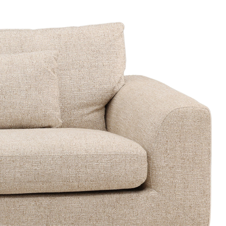 Amali Sofa Fawn — Detail 2