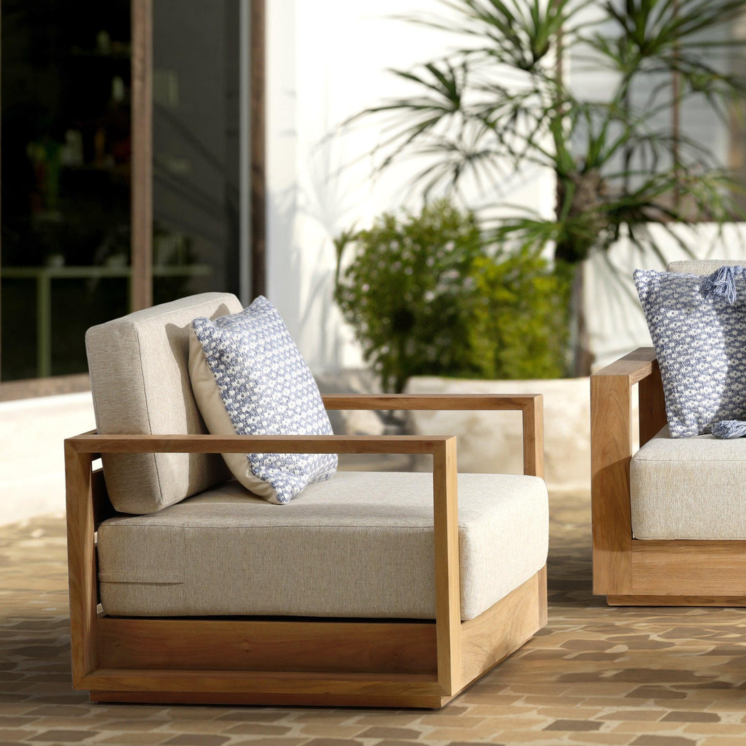 Darleen Outdoor Sofa Chair - SwayLiving