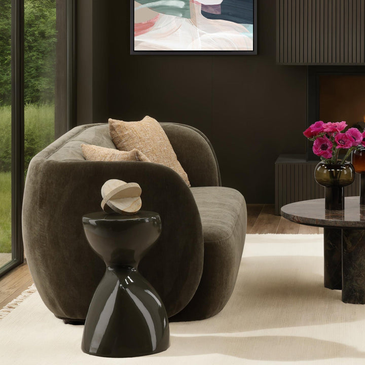 Glennhaven Sofa Olive — Lifestyle