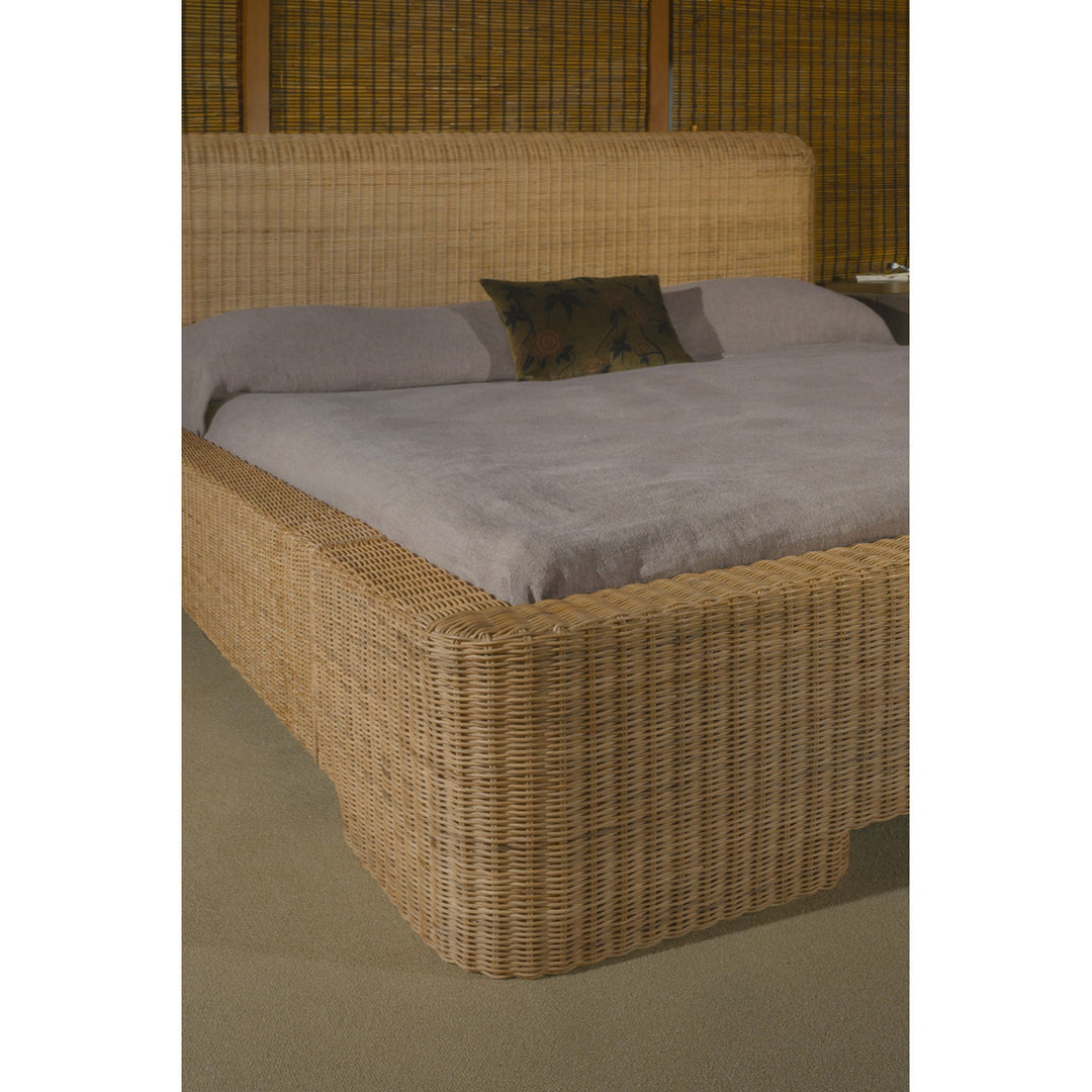 Claudia Bed