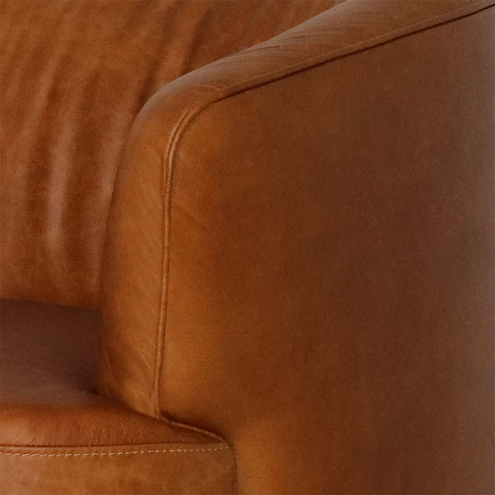 Saddle