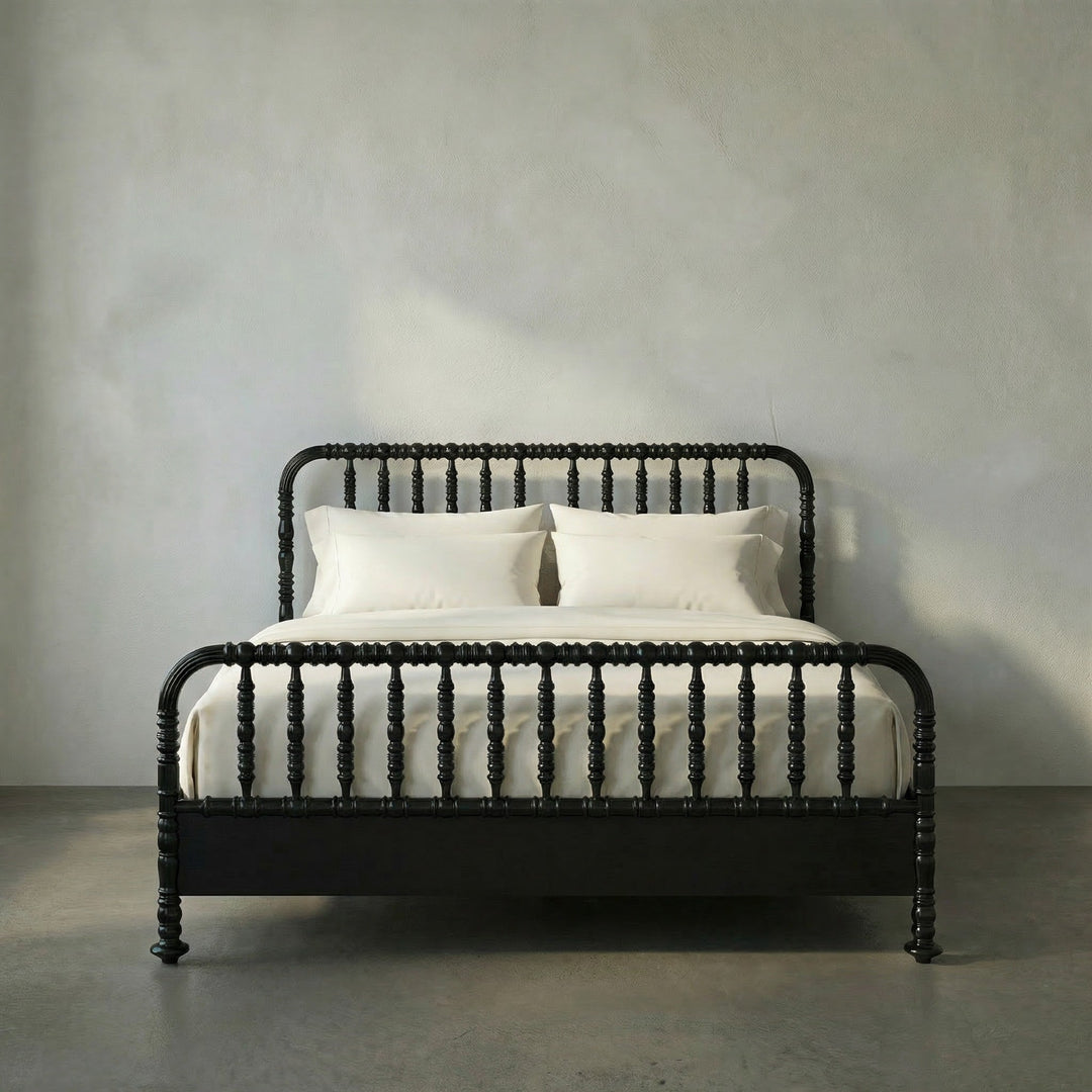 SwayLiving - Bachelor Bed, Eastern King, Hand Rubbed Black - GBED112EKHB