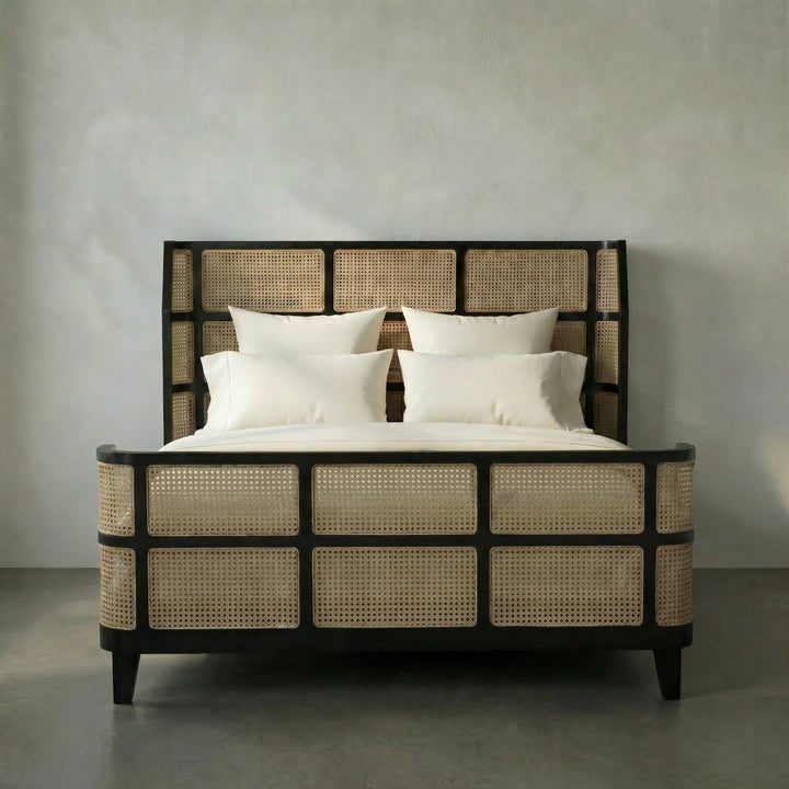 SwayLiving - Porto Bed, Queen, Hand Rubbed Black - GBED133QHB