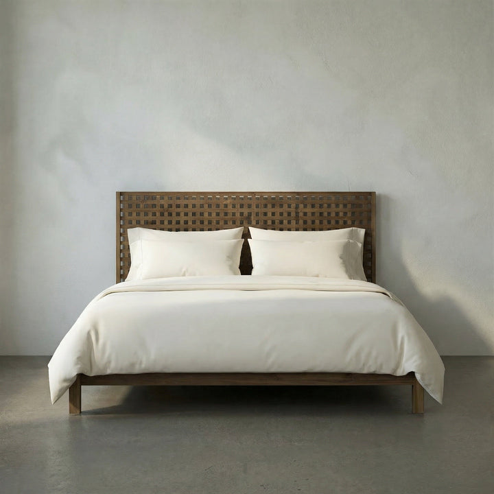 SwayLiving - Quinnton Bed, Eastern King, Teak - GBED134EKT