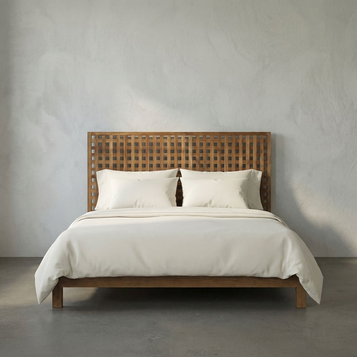 SwayLiving - Quinnton Bed, Queen, Teak - GBED134QT