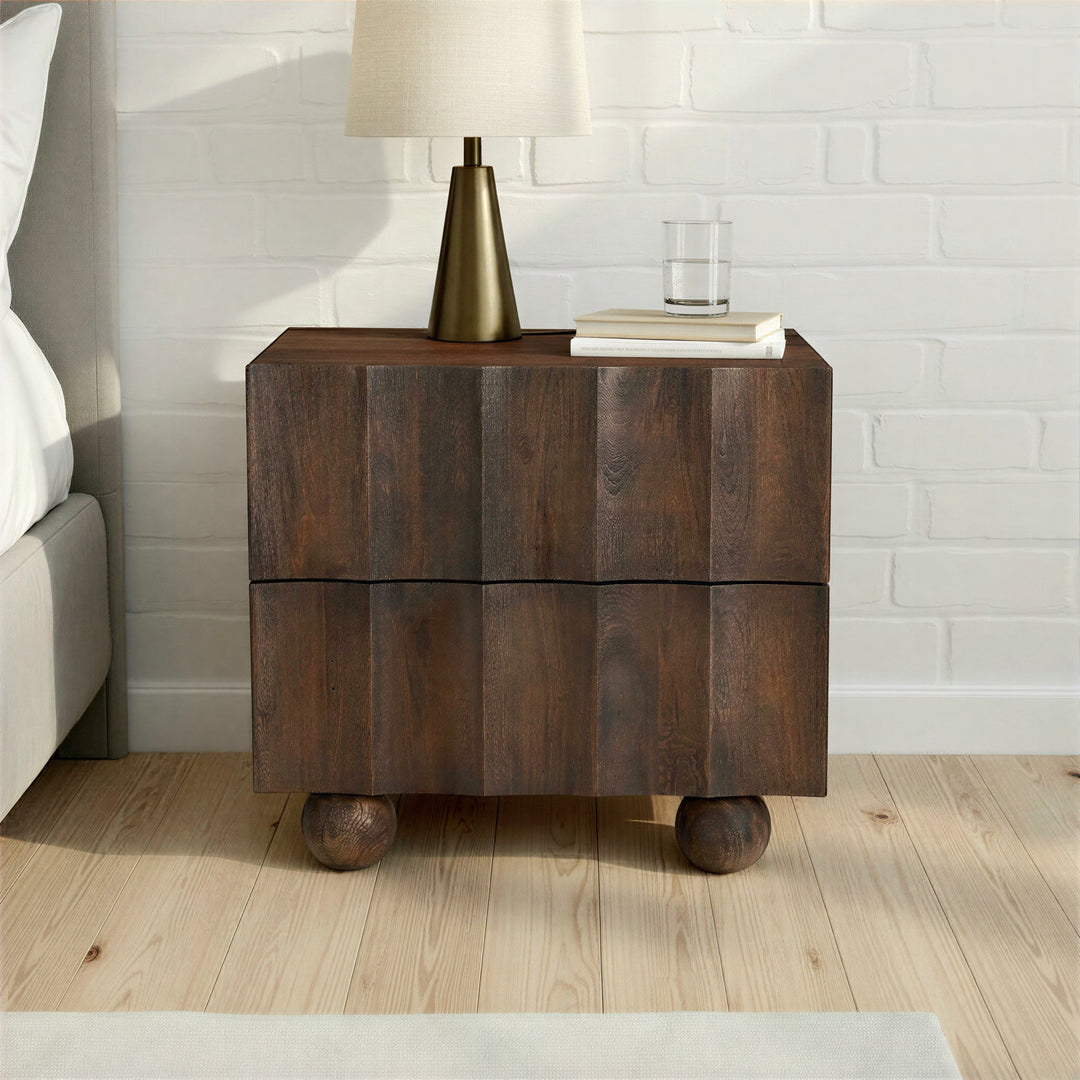 Lulu Nightstand — life_2
