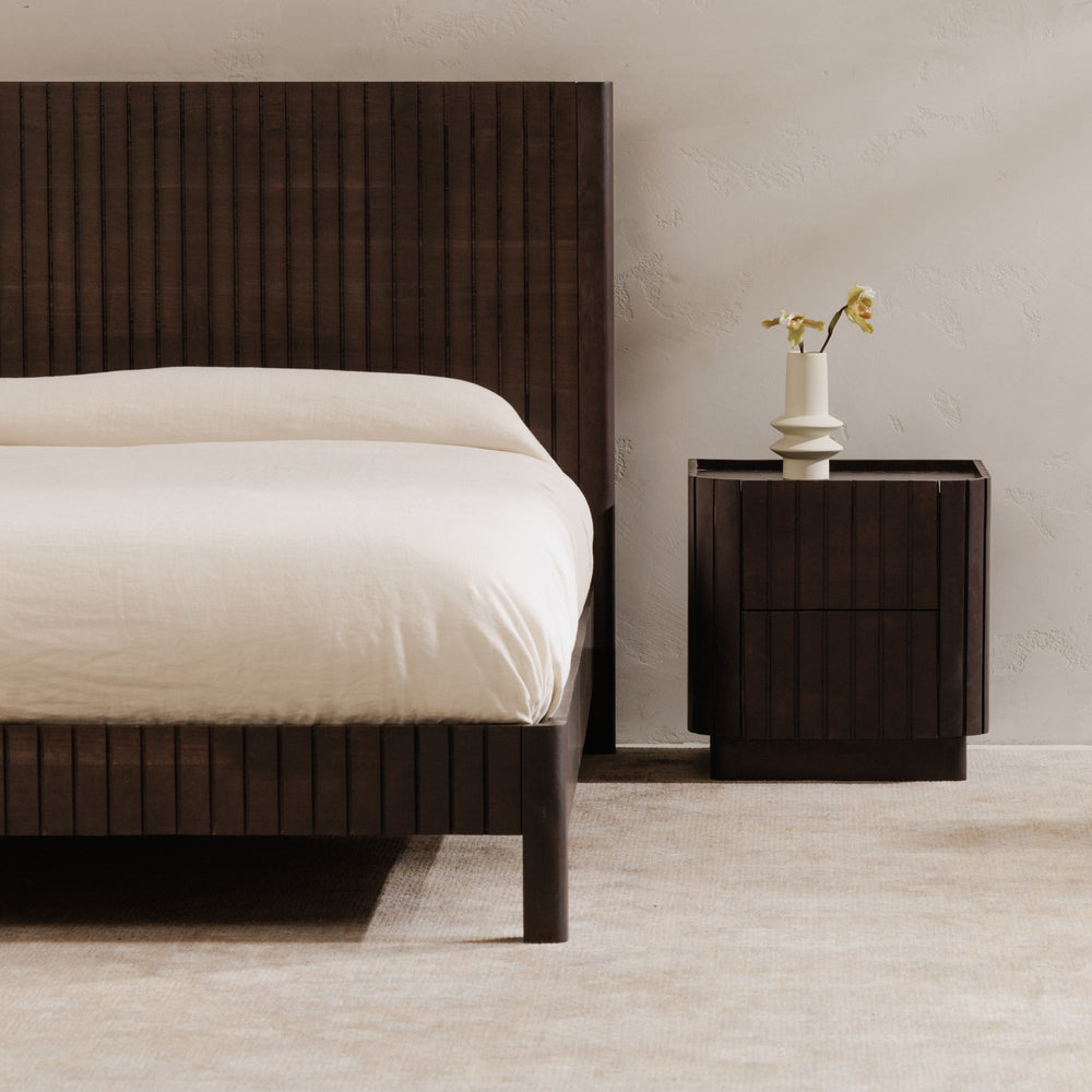 SwayLiving - Povera Nightstand Black - JD-1064-02 | SwayLiving