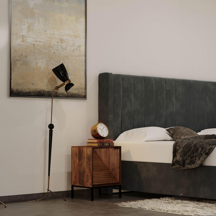 SwayLiving Nikita Nightstand NIGHTSTANDS