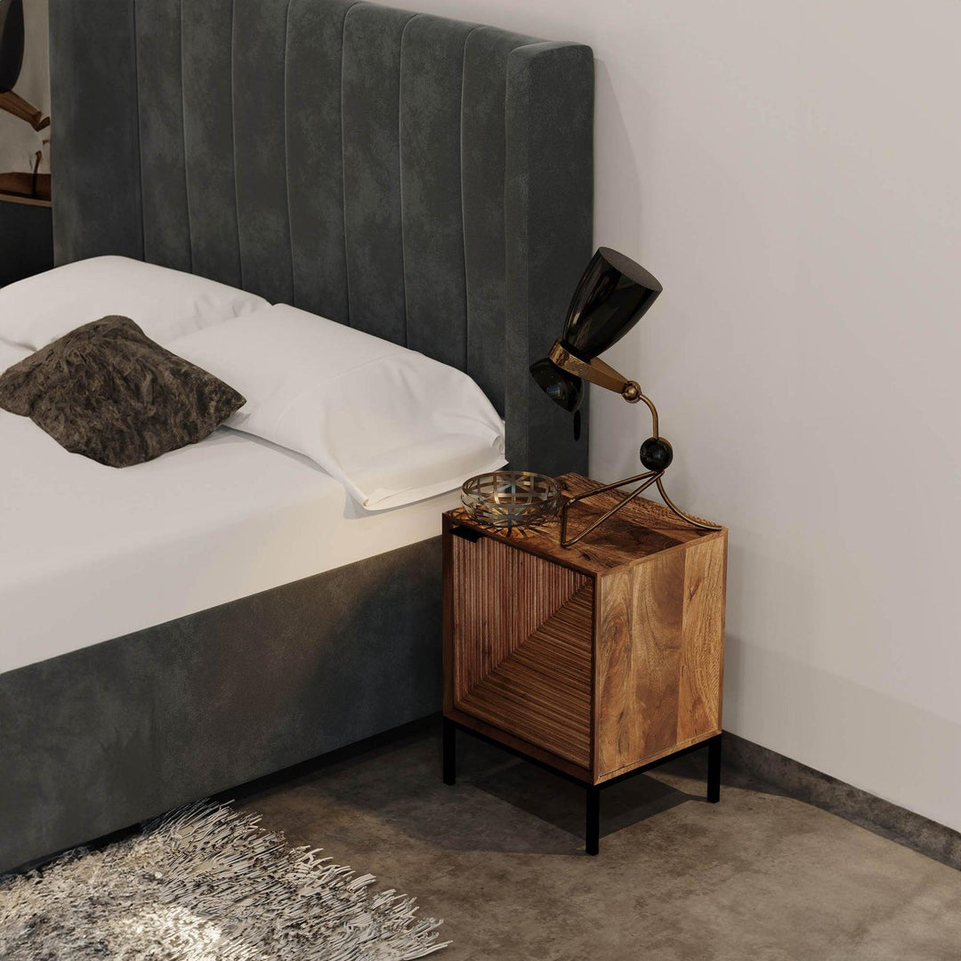 SwayLiving Nikita Nightstand NIGHTSTANDS