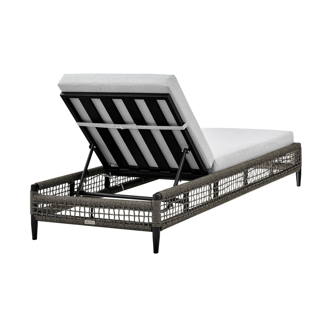 SwayLiving SwayLiving Alegria Outdoor Chaise Lounge