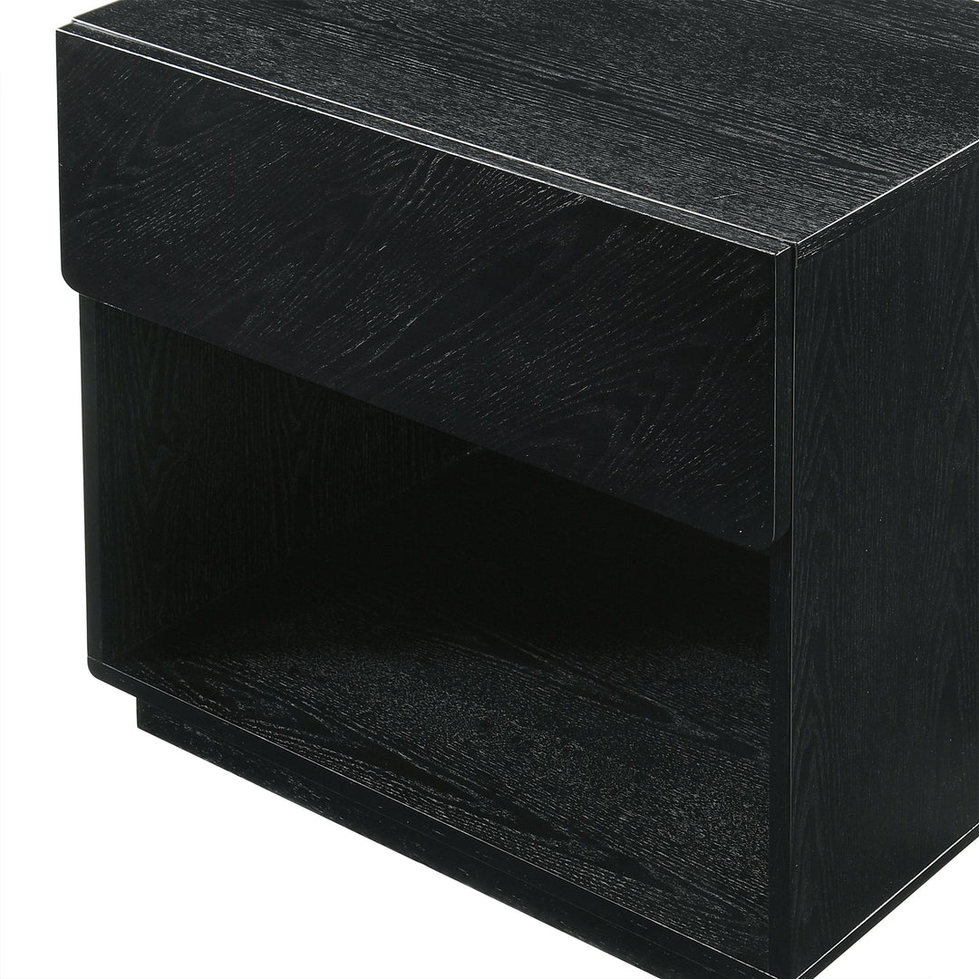 SwayLiving SwayLiving Petra Nightstand