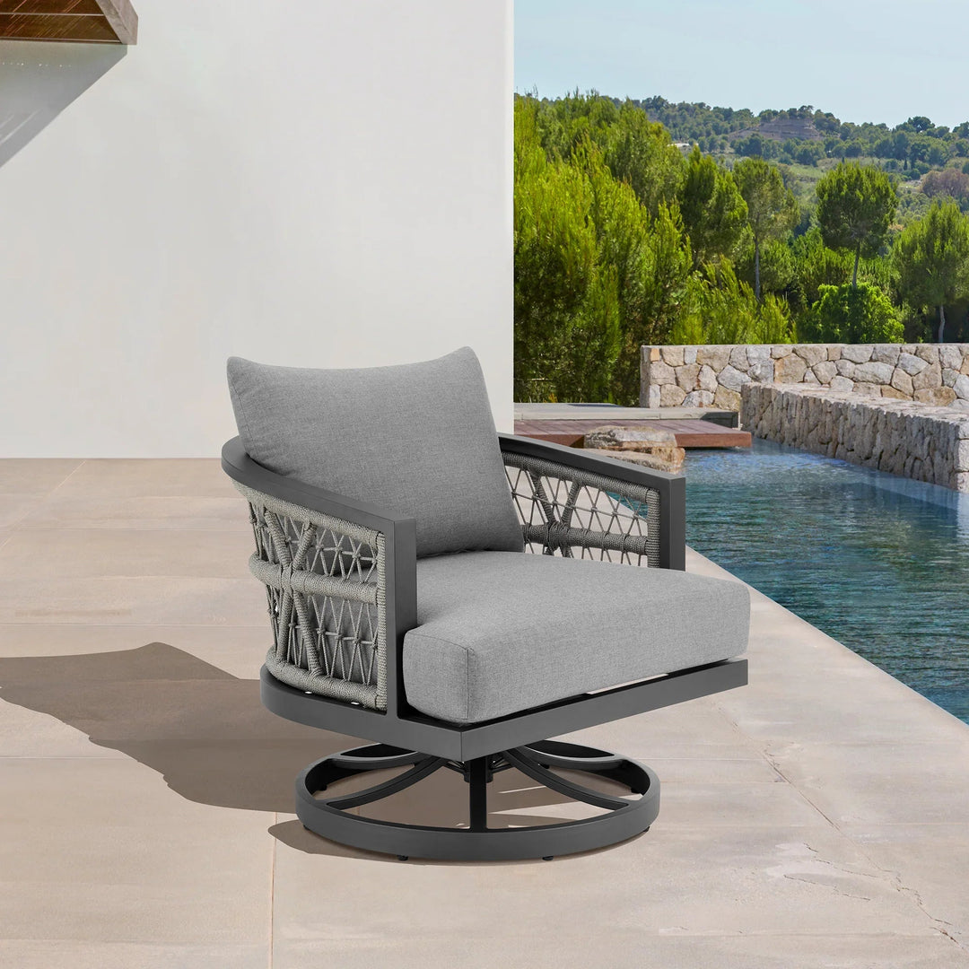 SwayLiving SwayLiving Zella Outdoor Swivel Chair