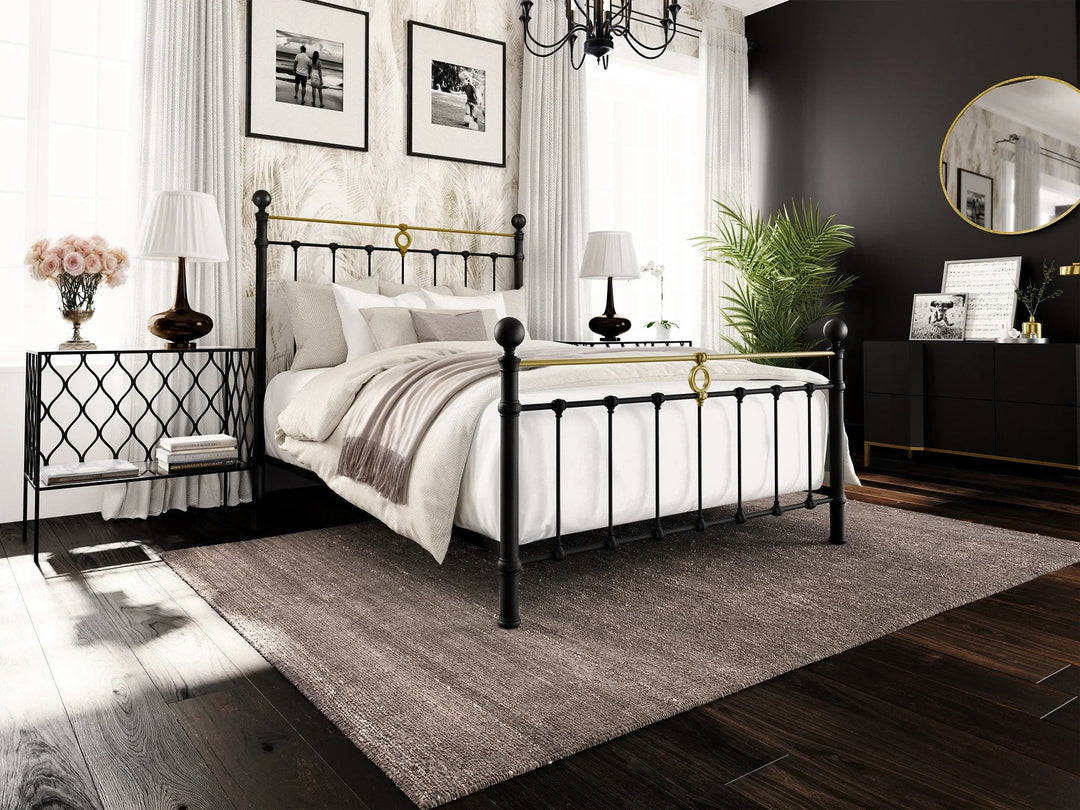 Sable Onyx Finish w/ Milky Gold Accent Finish