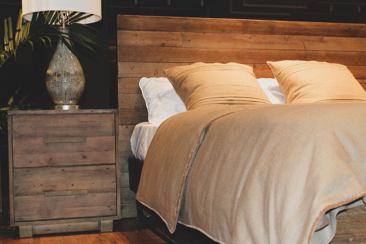 Nevada Bed - Dark Driftwood
