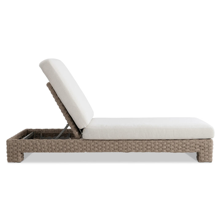SwayLiving - Trieste Outdoor Chaise - O1419A | SwayLiving