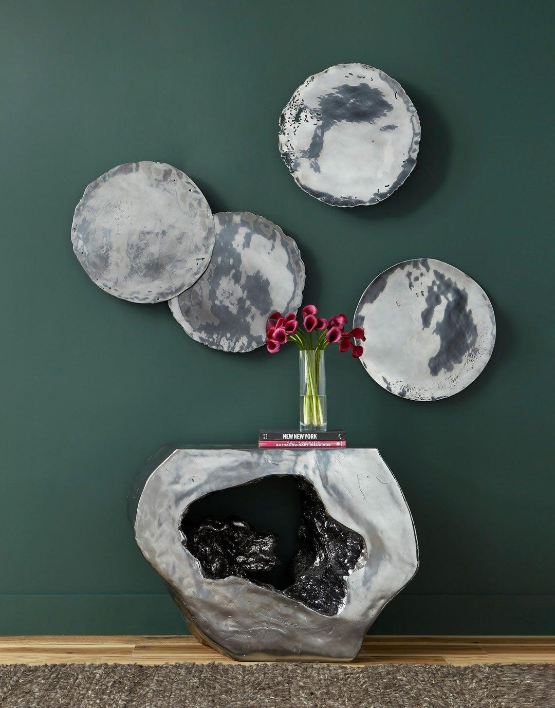 SwayLiving Plateada Hollow Console, Liquid Silver CONSOLE TABLES