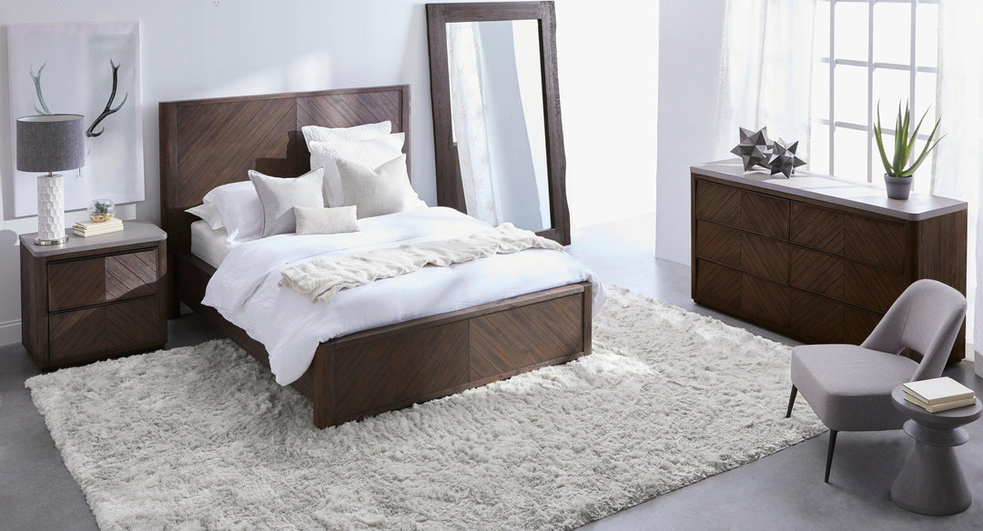 Pawn Accent Table - SwayLiving