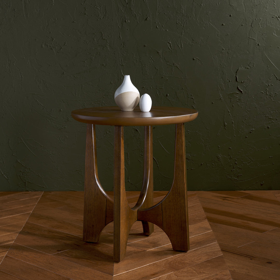 MEDIUM OAK