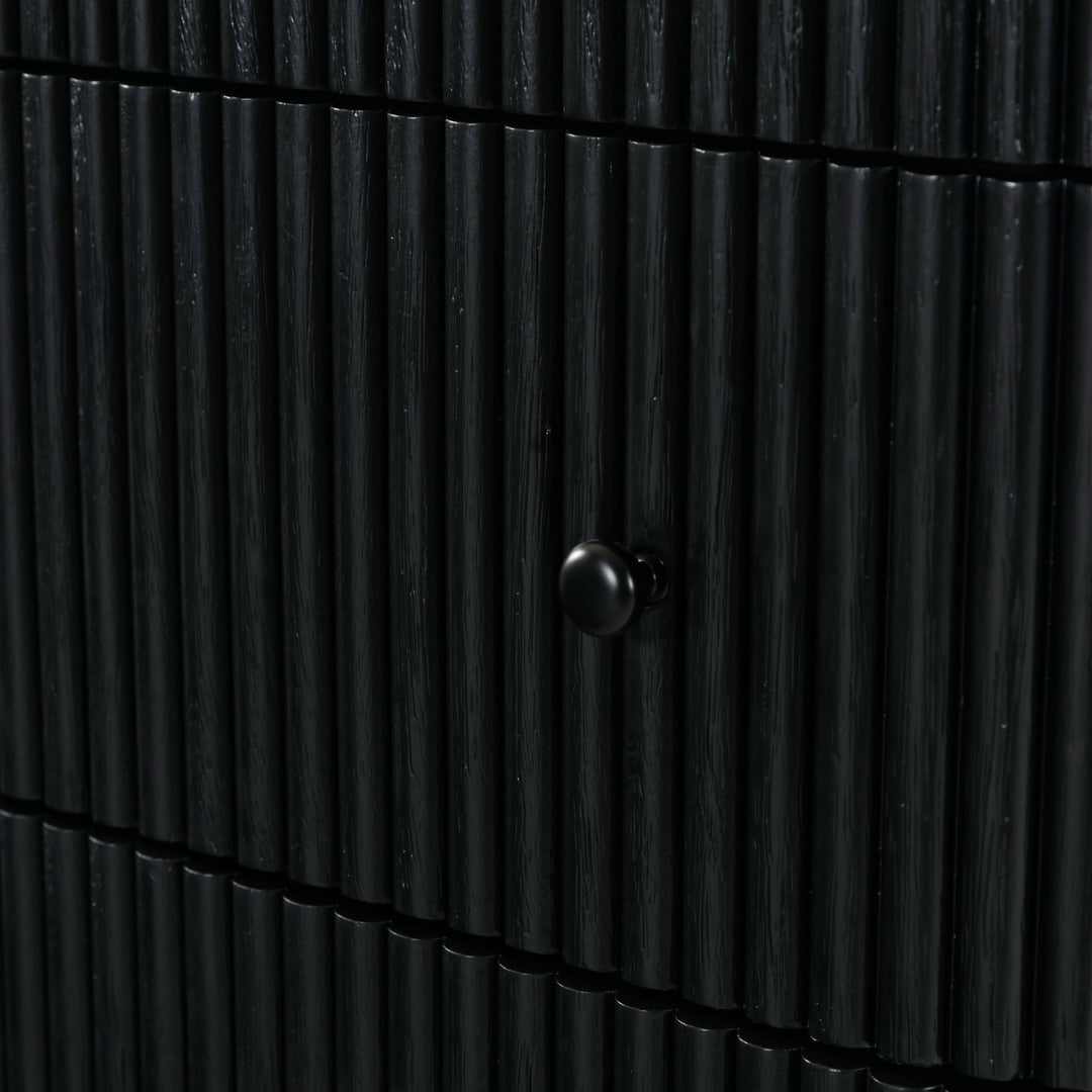Black/Black