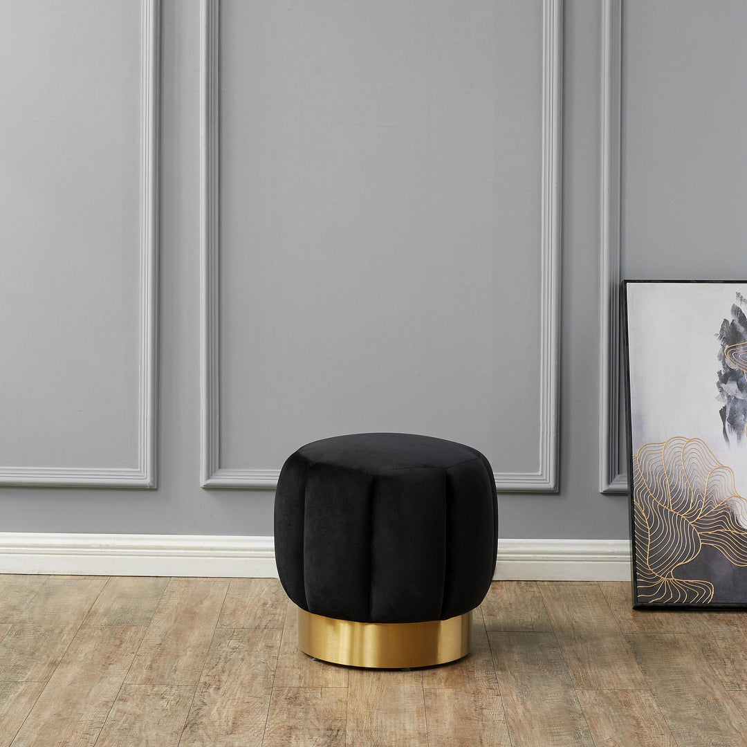BLACK / GOLD
