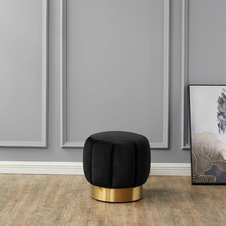 BLACK / GOLD