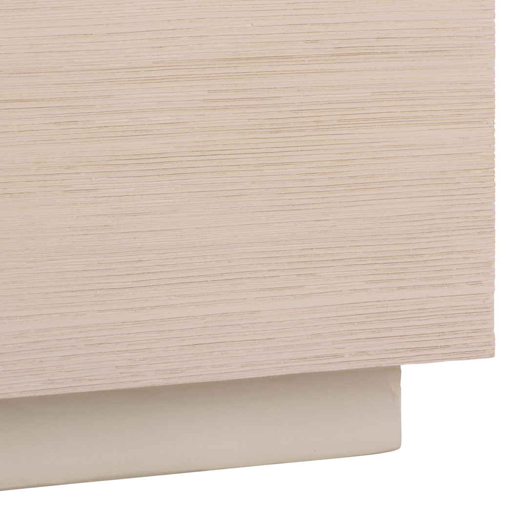 Sand / White