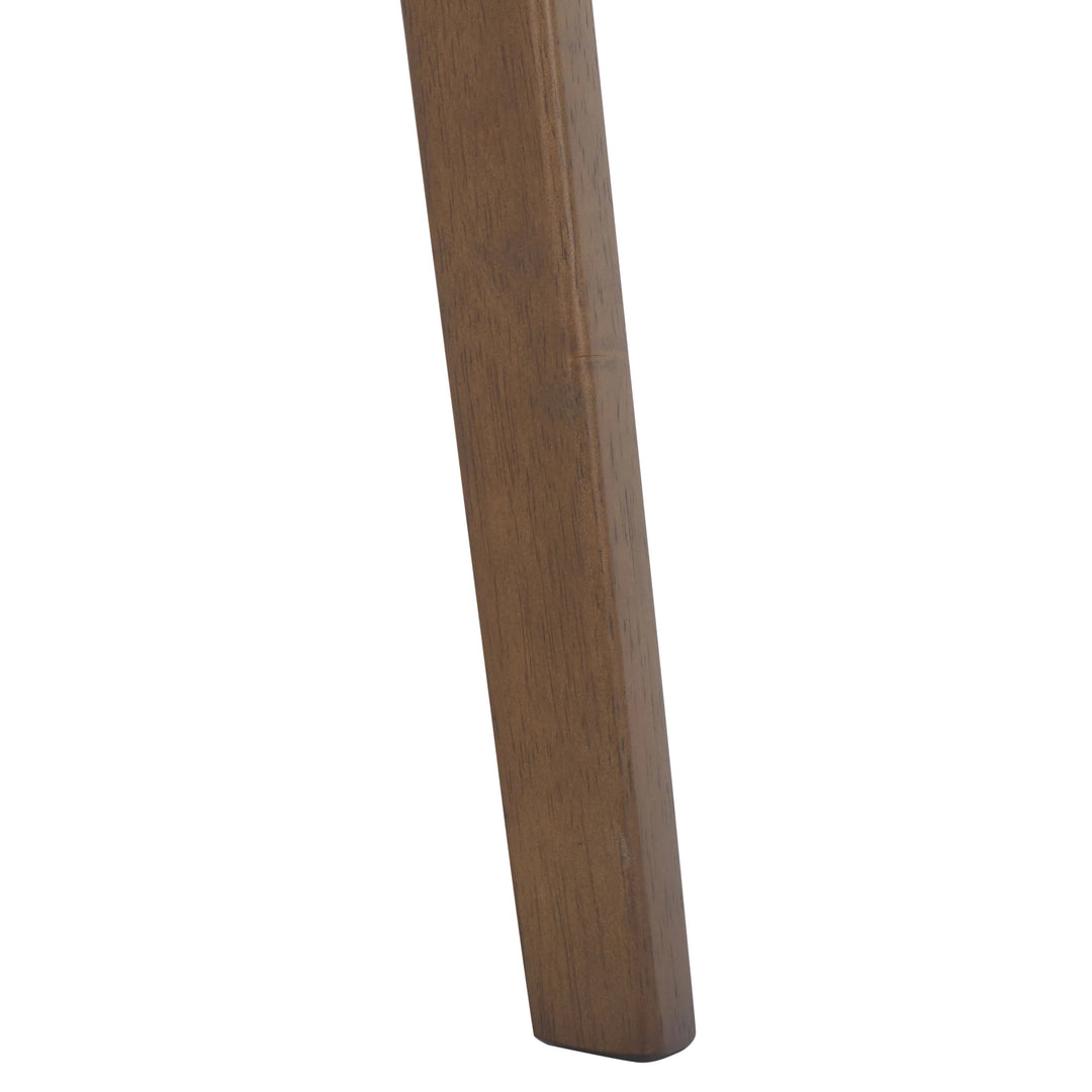 Walnut / Brown