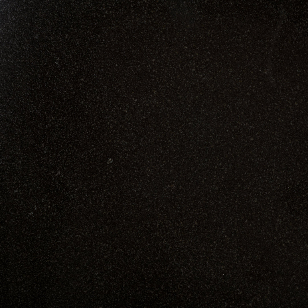 Black / Black