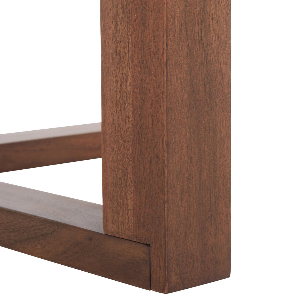 Walnut/Brown