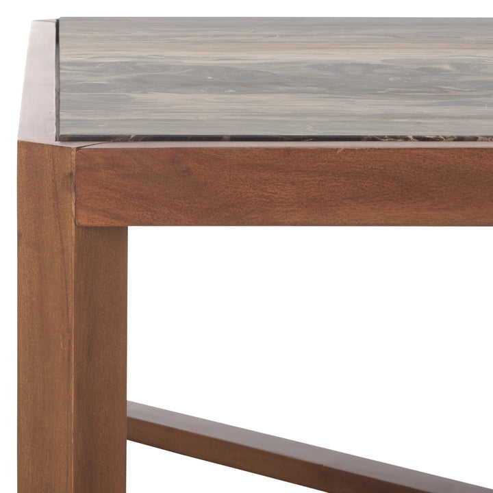 Walnut/Brown
