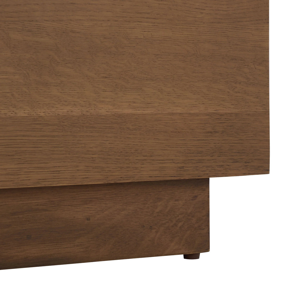 Walnut / Black