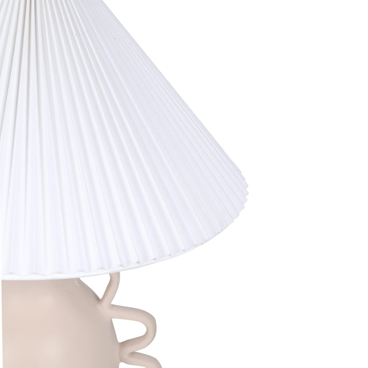 SwayLiving Hazza Cream Pleated Table Lamp TABLE LAMPS